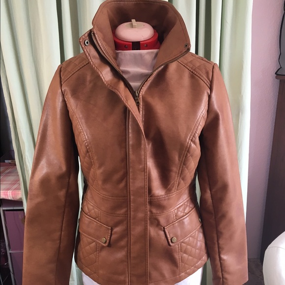 Roz & Ali Jackets & Blazers - Faux leather jacket