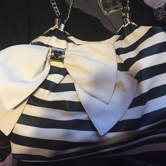 Betsey Johnson bow bag