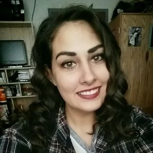 Meet your Posher, Haley