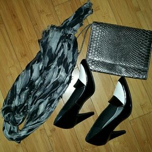 SOLD***Nordstrom Black and White