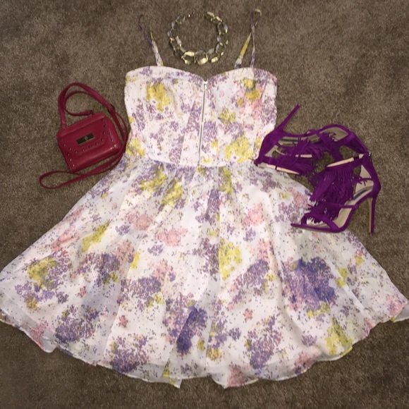 🌸GUESS A-Line Dress🌸