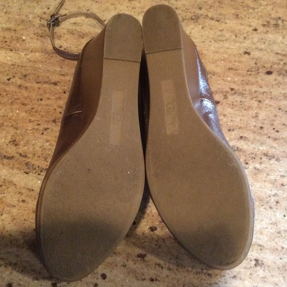 Platform Heels (Pewter) - Picture 3 of 3