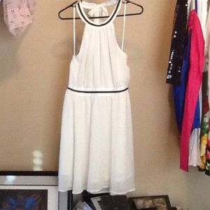 Size L charming Charlie halter dress