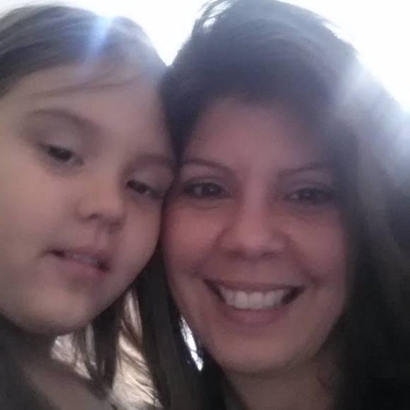 Meet your Posher, Lisa - Picture 1 of 1