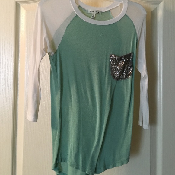 Cute 3/4 sleeve shirt