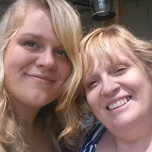 Meet your Posher, Sandie