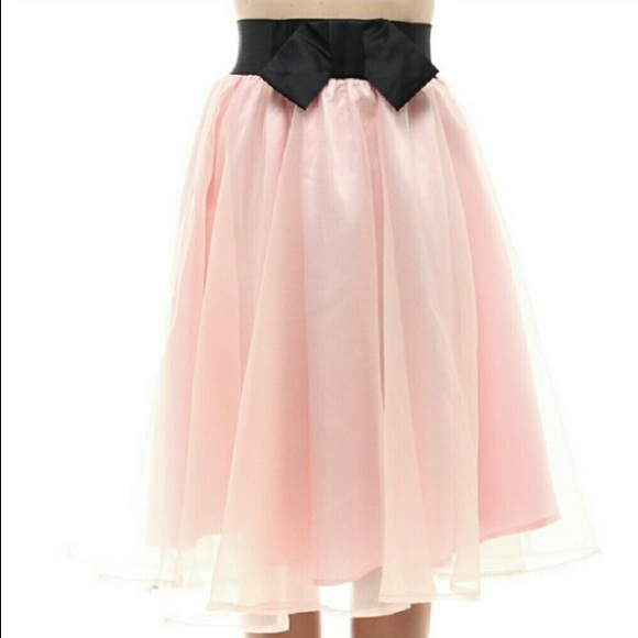 Moon Collection Dresses & Skirts - New Pink Ruffle Bow Skirt Small Party