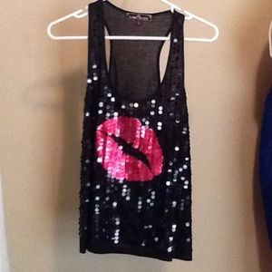 Kiss sequin tank