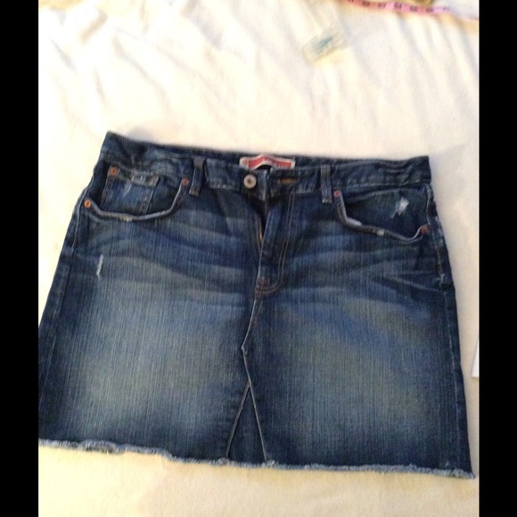 GAP Dresses & Skirts - Gap denim mini skirt 17"