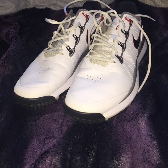 Men's Nike golf shoes