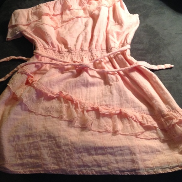 Peach 2 Bebe dress very pretty - Picture 3 of 4