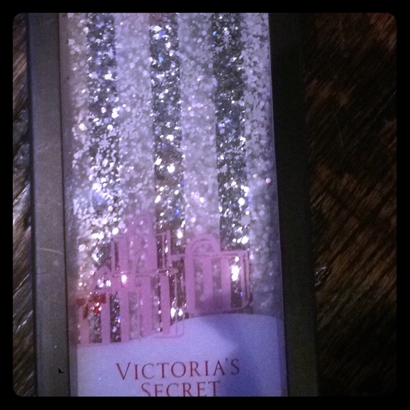 Victoria's Secret Accessories - I phone 6 case. Victoria secret.