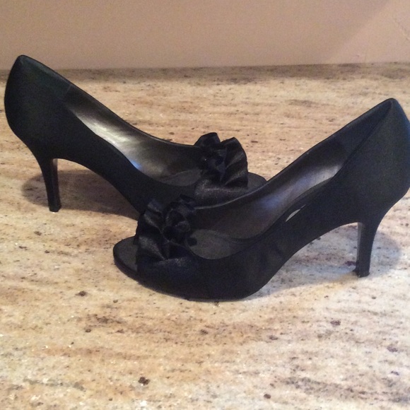 Satin Pumps