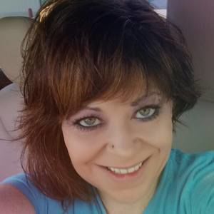 Meet your Posher, Sharon