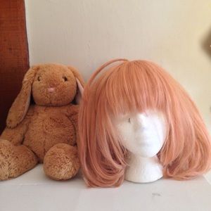 Pink bob cosplay wig