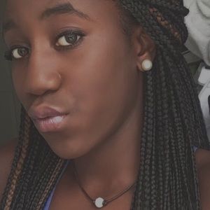 Meet your Posher, Deja