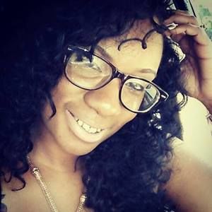 Meet your Posher, Belle