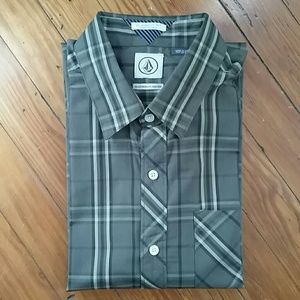 Volcom Men's classic fit