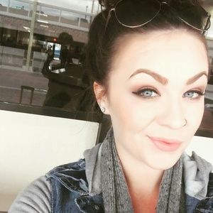 Meet your Posher, Anyssa