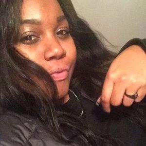 Meet your Posher, Vaneshia