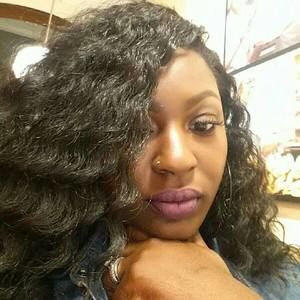 Meet your Posher, Ebony