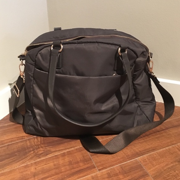 Lo & Sons Handbags - Lo & Sons - The OMG Medium Overnight Bag