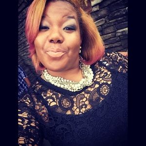 Meet your Posher, Alisa