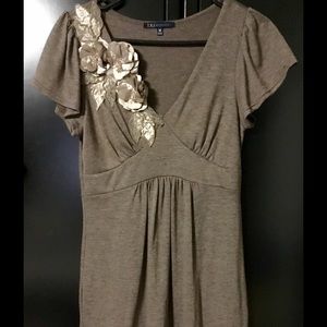 Cute brown dress with flower embellishment