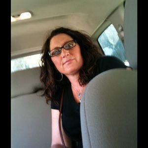 Meet your Posher, Joan