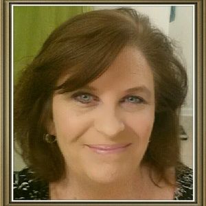 Meet your Posher, Deb