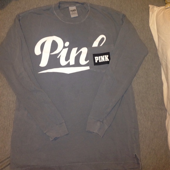 VS PINK POCKET TSHIRT