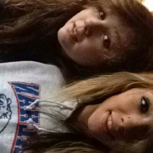 Meet your Posher, Marissa - Picture 1 of 1