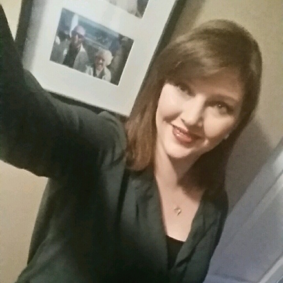 Meet your Posher, Brittany