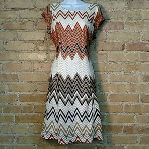 Zigzag midi dress