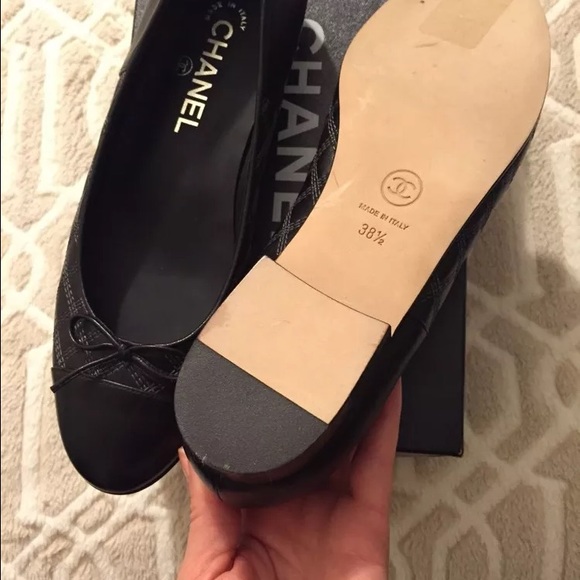 New chanel black quilted ballet flats - Picture 3 of 4