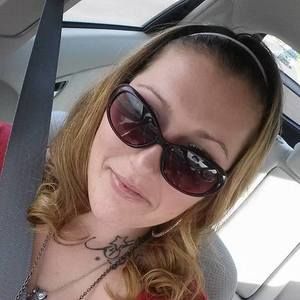 Meet your Posher, Delana