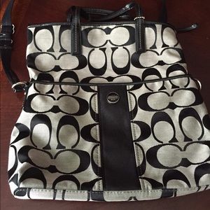 Coach Legacy Signature Large Crossboy