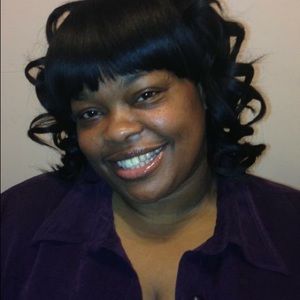 Meet your Posher, Crystal