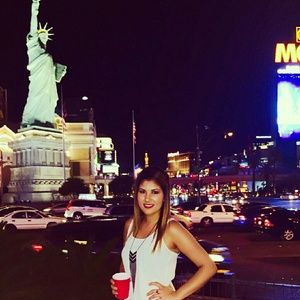 Meet your Posher, Nancy