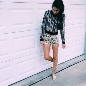 Cropped chevron sweater