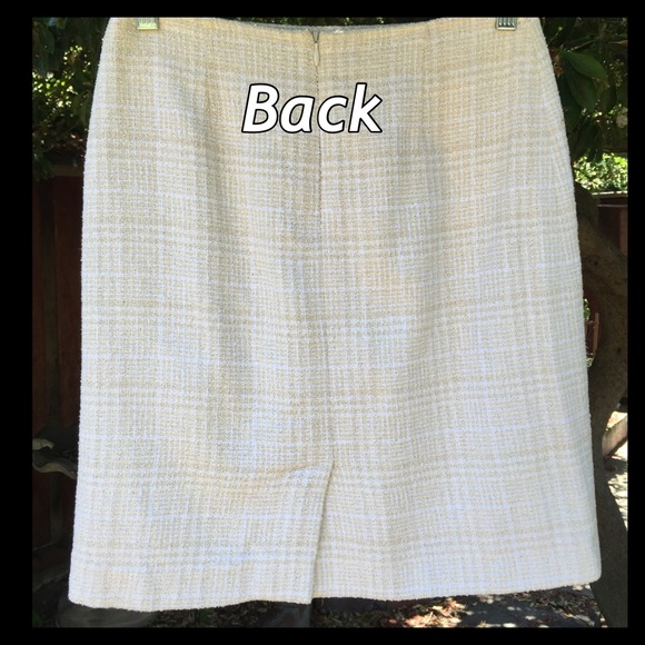 ❌DONATED❌Petite Sophisticate skirt - Picture 3 of 4