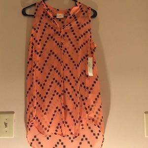 Sleeveless button-up blouse