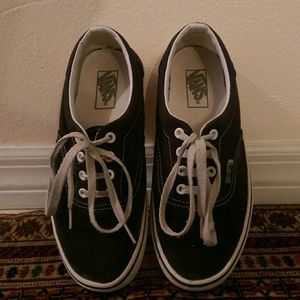 7.5 Black Vans - Gently used