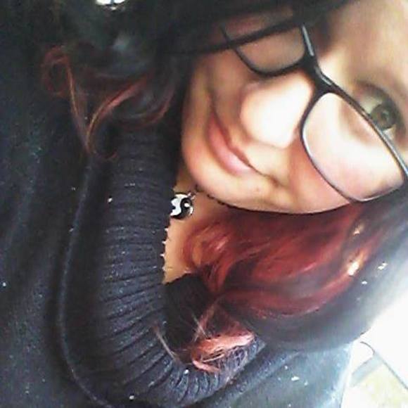 Meet your Posher, Katey - Picture 1 of 1