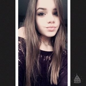 Meet your Posher, Ava