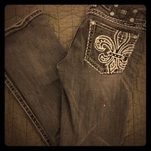 Miss Me Jeans size 29. Grey Fleur De Lis.