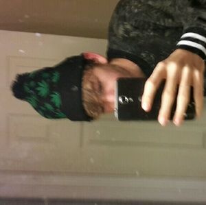 Meet your Posher, Storm