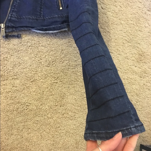 Jean jacket - Picture 3 of 3