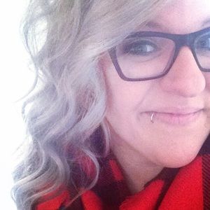 Meet your Posher, Abigail