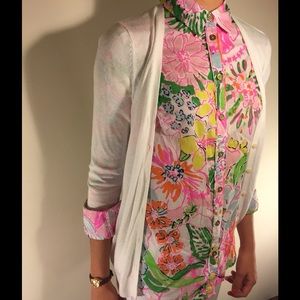 Lilly Pulitzer button up floral shirt